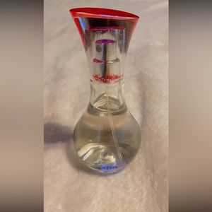 Paris Hilton perfume